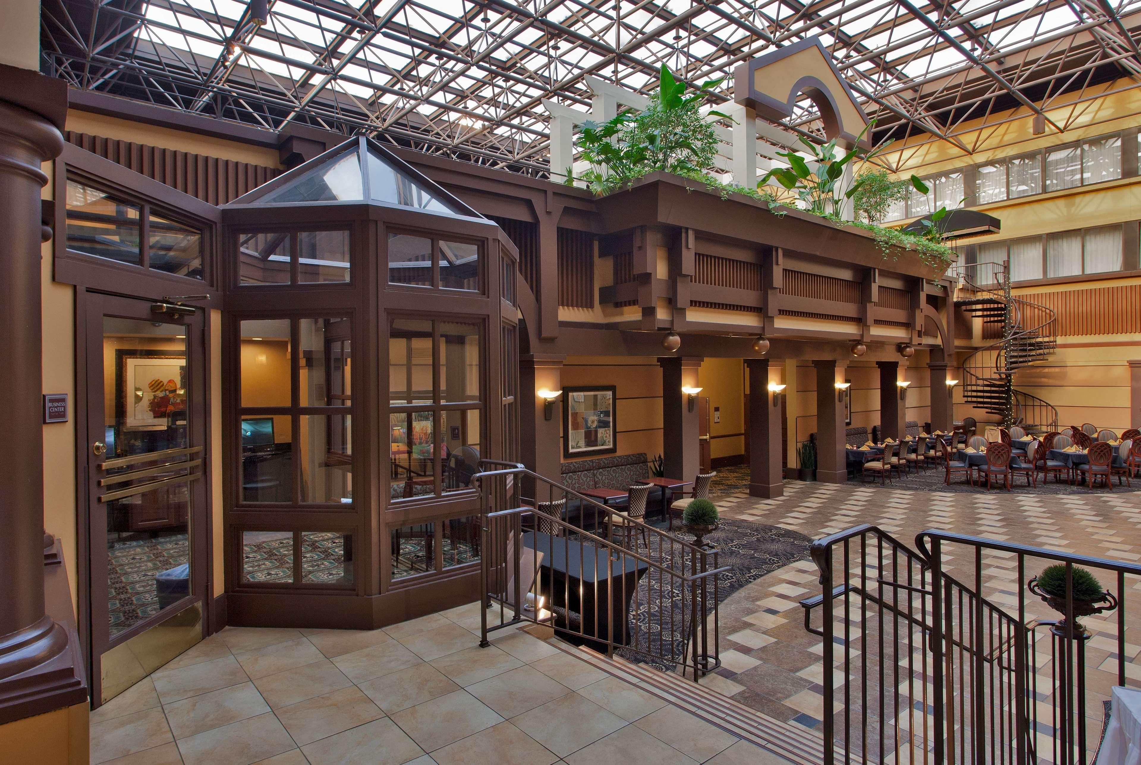 The Rockville Hotel, A Ramada By Wyndham 외부 사진