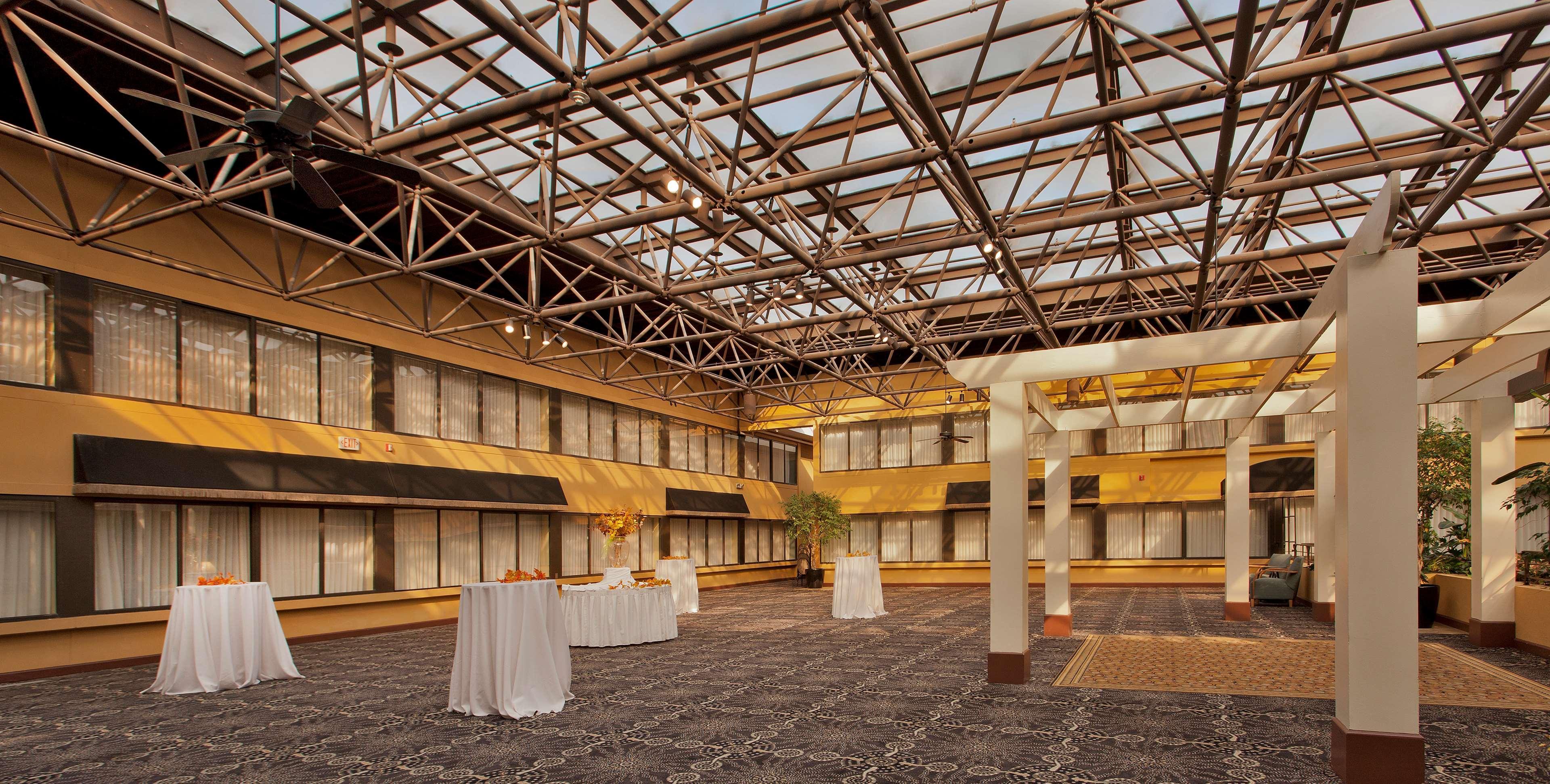 The Rockville Hotel, A Ramada By Wyndham 외부 사진