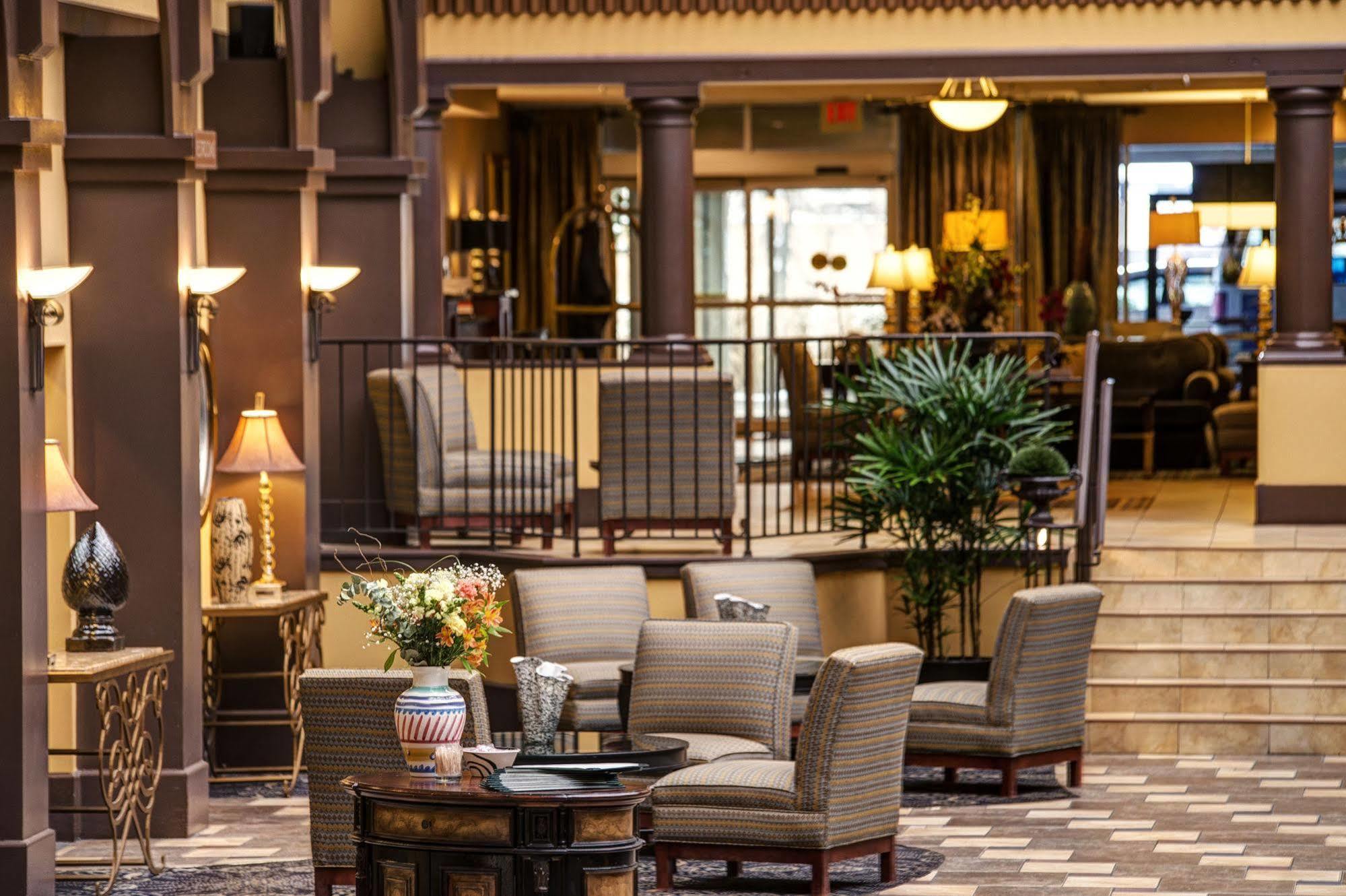 The Rockville Hotel, A Ramada By Wyndham 외부 사진