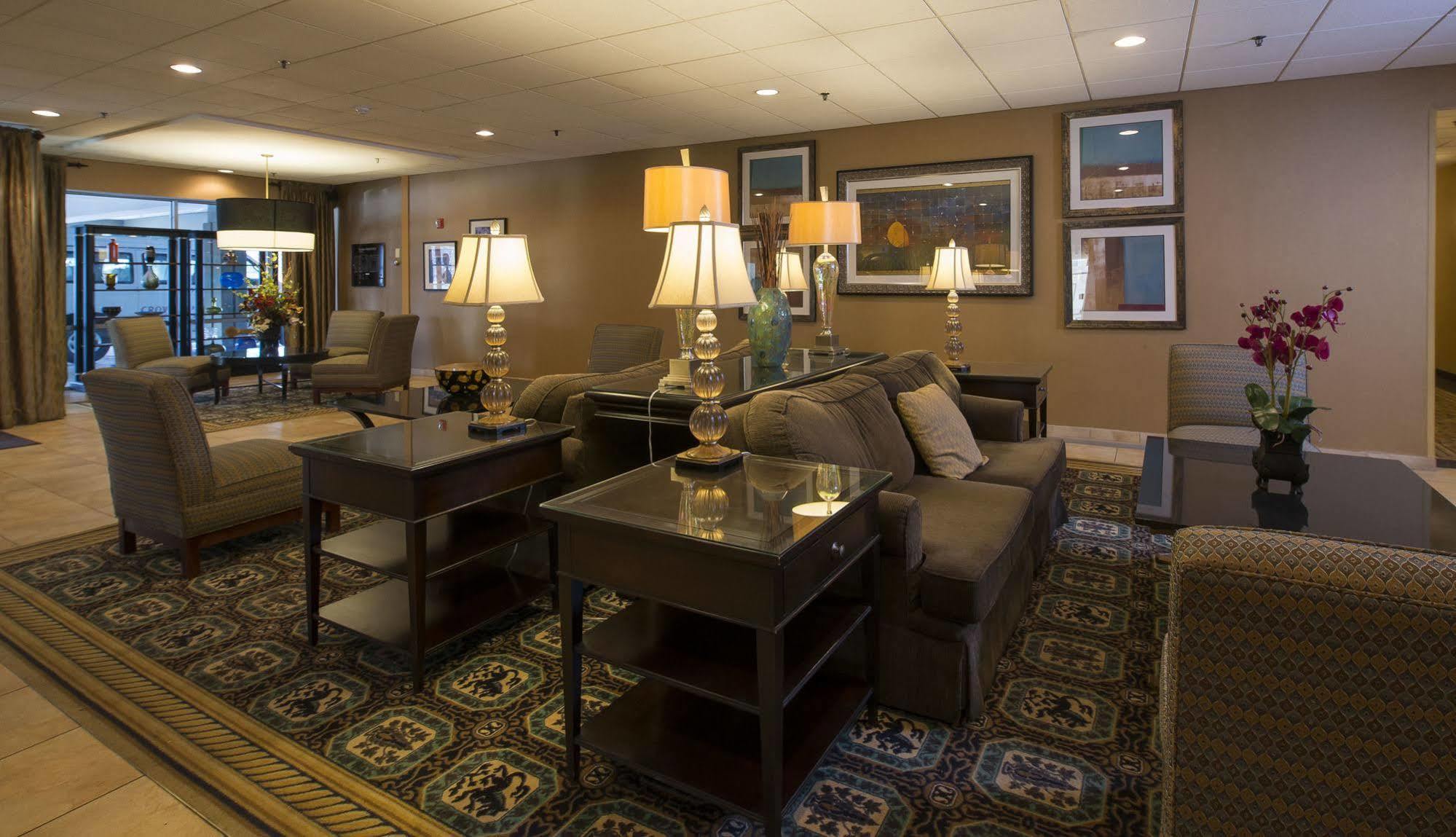 The Rockville Hotel, A Ramada By Wyndham 외부 사진